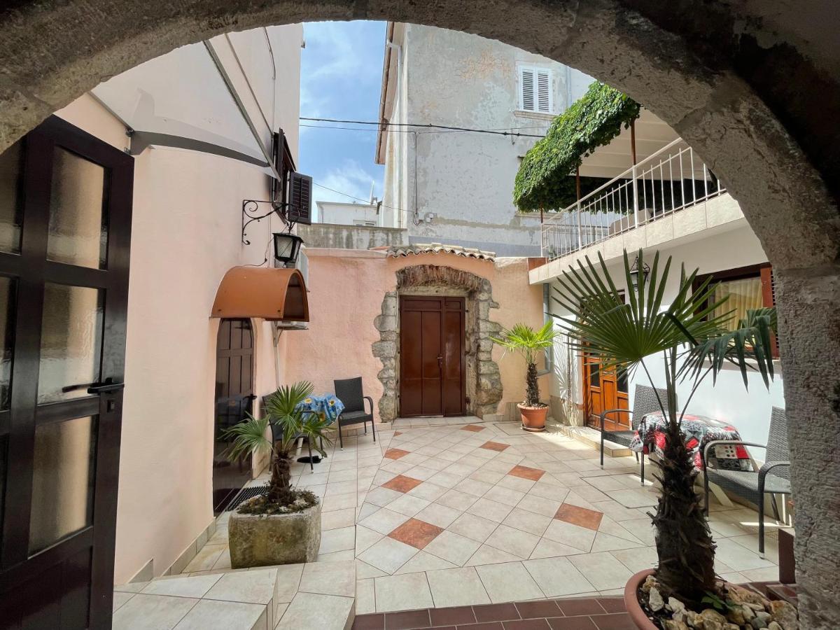 Apartament Casa Di Nives Krk Town Zewnętrze zdjęcie